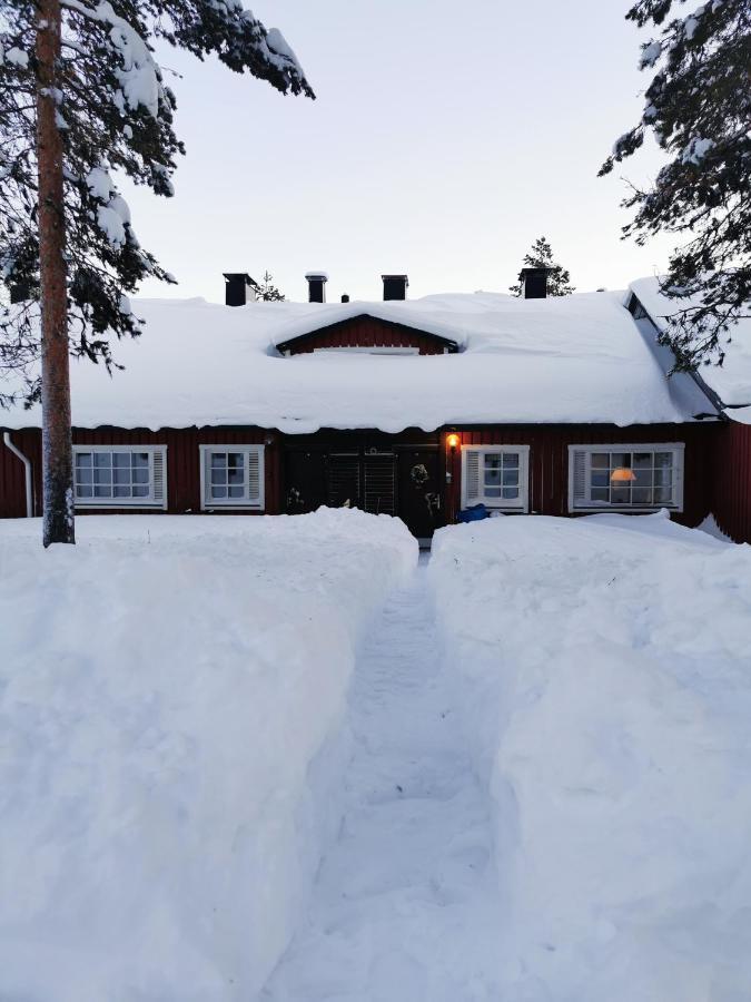 Winter Nest - A Cozy Accommodation In The Heart Of Saariselkae מראה חיצוני תמונה
